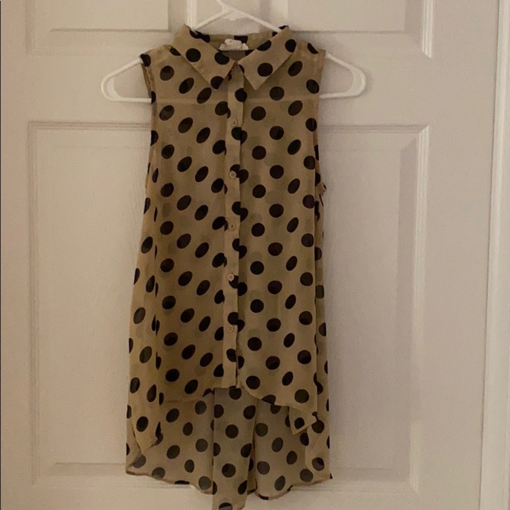 Sans souci polka dot button up blouse